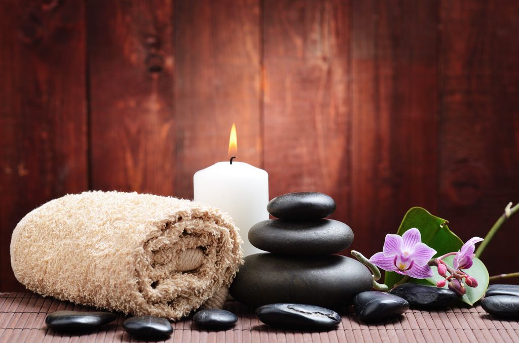 What Is A Couples Massage? An Ultimate Guide